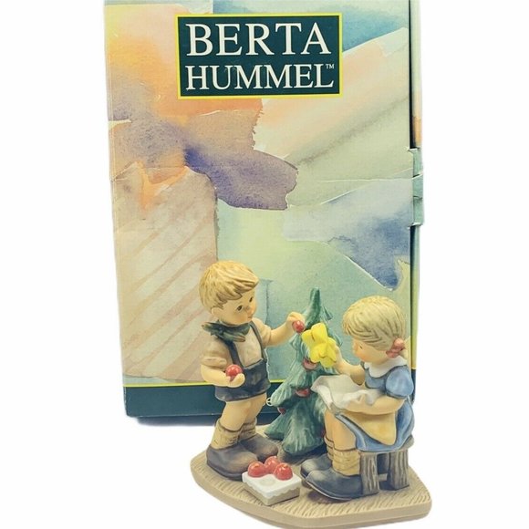 Berta Hummel Goebel figurine Decorating Tree NIB - Picture 1 of 5